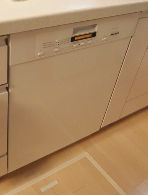 ミーレ (Miele）全自動食器洗い機 G5910SCi